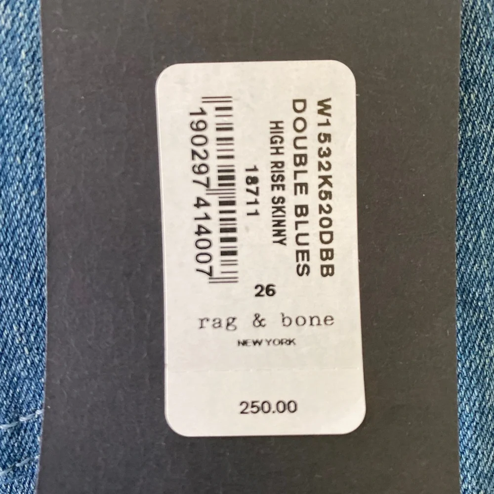 New Rag & Bone High Rise Jeans - Picture 4 of 8